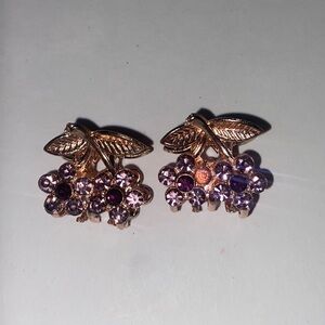 🌷NEW matching pair of mini hair claw clips